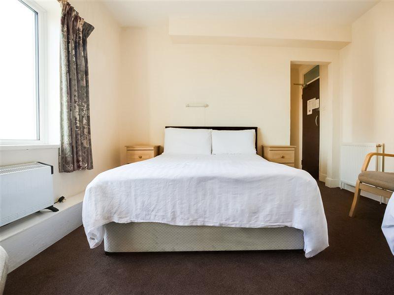 Oyo Grosvenor House Hotel スケッグネス エクステリア 写真