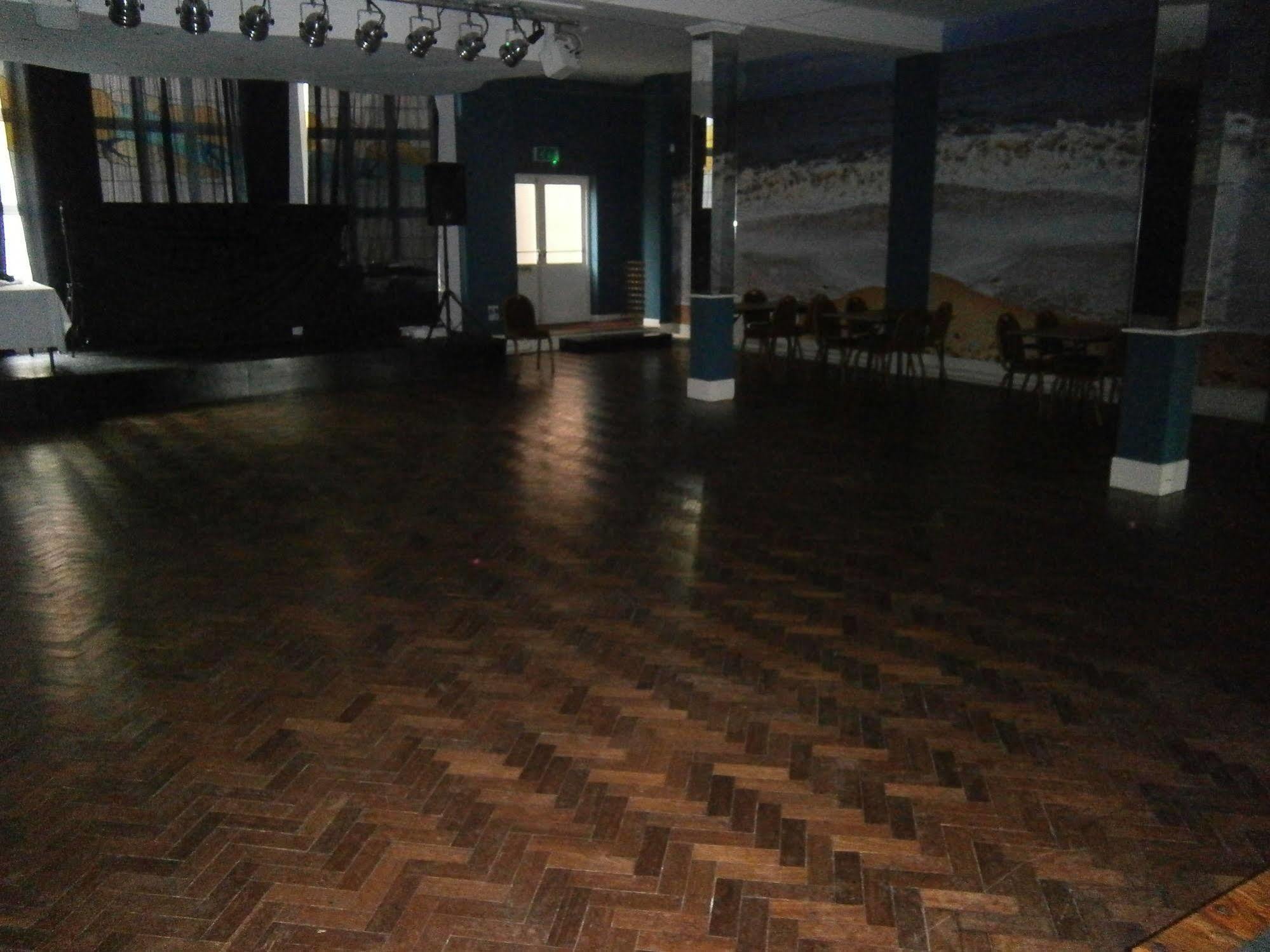 Oyo Grosvenor House Hotel スケッグネス エクステリア 写真